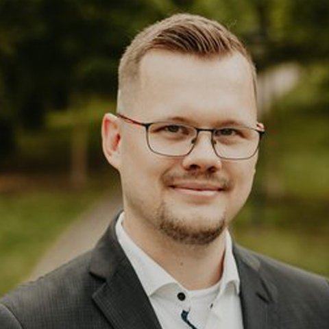 Adam_Zemek_karta2